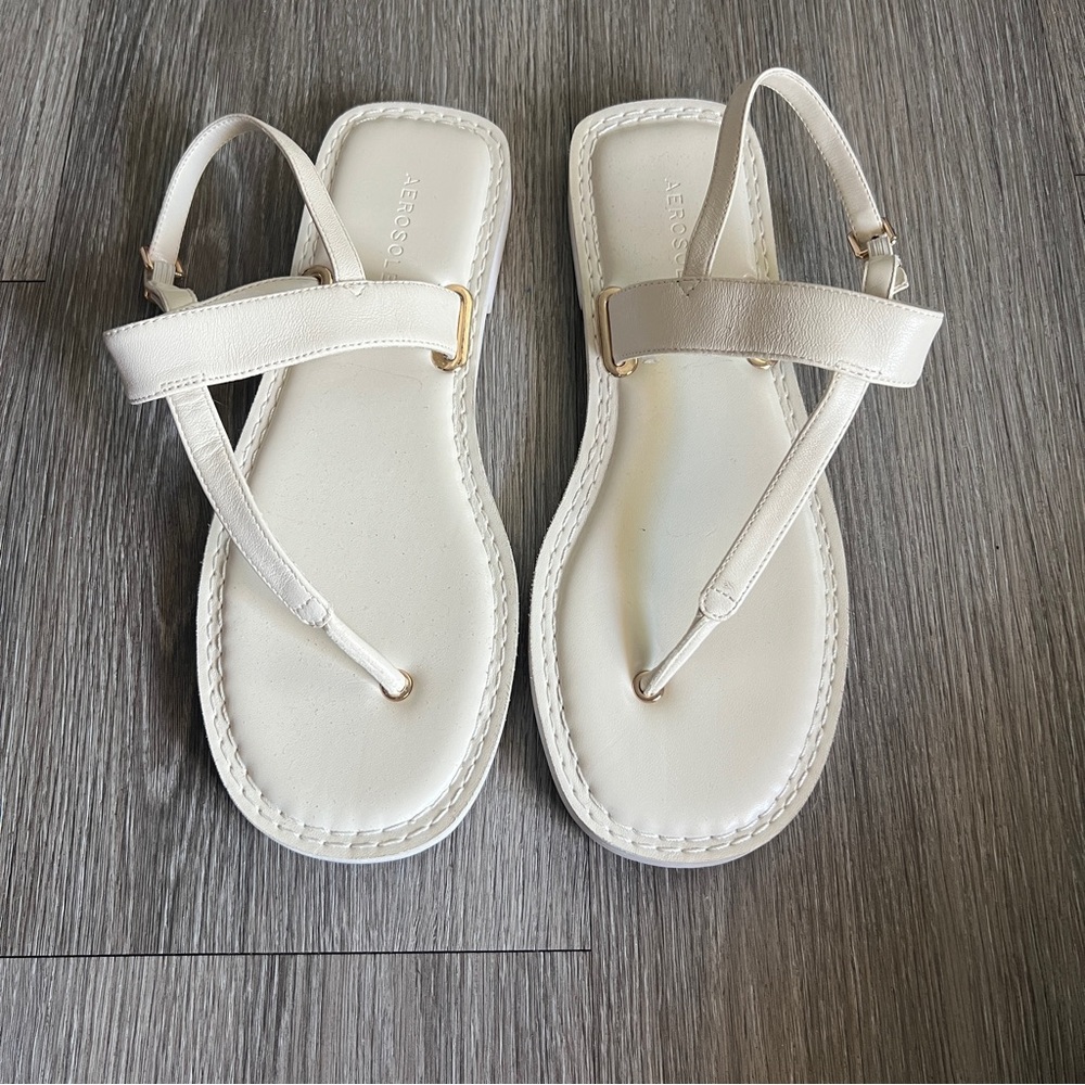 AEROSOLES Ivory Sandals Size 9.5